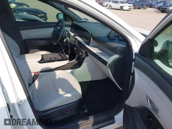 2025 Hyundai Tucson Limited с VIN 5NMJE3DE2SH561624, выставлен на аукционе IAAI как лот 43059097 с пробегом 1 846 миль миль и . История ставок и продаж доступна на DreamBid. Изображение 5.