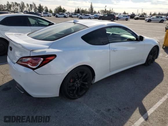 2015 Hyundai Genesis Coupe Ultimate with VIN KMHHU6KJ1FU128762, listed as a Copart auction lot 43409625 with 101,912 mi miles and Salvage title. Bid and sale history available at DreamBid. Image 3.