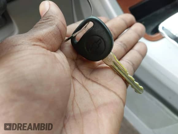 2007 Chevrolet Equinox LT with VIN 2CNDL63FX76012472, listed as a IAAI auction lot 43408077 with 274,787 mi miles and . Bid and sale history available at DreamBid. Image 11.