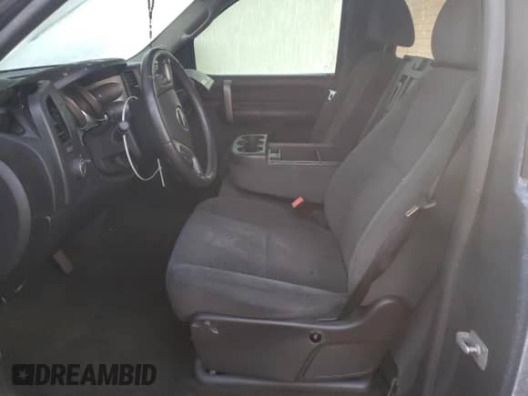 2008 Chevrolet Silverado 1500 with VIN 1GCEC14J78Z184107, listed as a Copart auction lot 84235864 with Not provided miles and Salvage title. Bid and sale history available at DreamBid. Image 7.