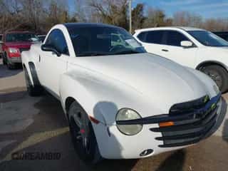2004 Chevrolet SSR LS с VIN 1GCES14P34B110502, выставлен на аукционе IAAI как лот 41338640 с пробегом 87 358 миль миль и . История ставок и продаж доступна на DreamBid. Изображение 6.