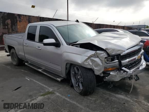 2017 Chevrolet Silverado 1500 LT с VIN 1GCVKREC6HZ147132, выставлен на аукционе Copart как лот 63300645 с пробегом 112 909 миль миль и Списание • Salvage title. История ставок и продаж доступна на DreamBid. Изображение 4.