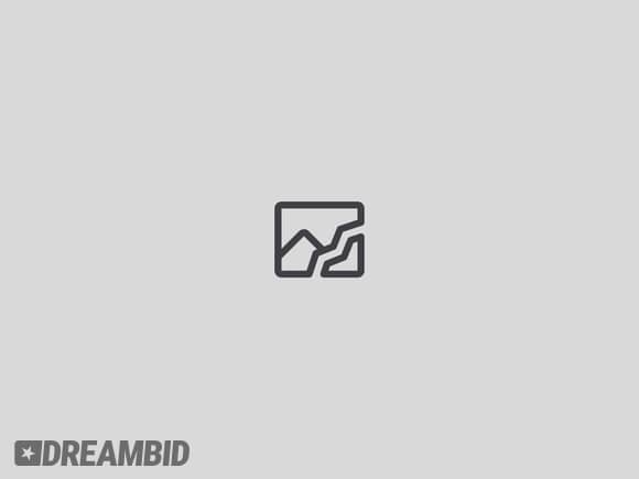 2011 Toyota Tacoma с VIN 3TMMU4FN6BM033715, выставлен на аукционе Copart как лот 86179795 с пробегом 184 895 миль миль и Списание • Salvage title. История ставок и продаж доступна на DreamBid. Изображение 1.