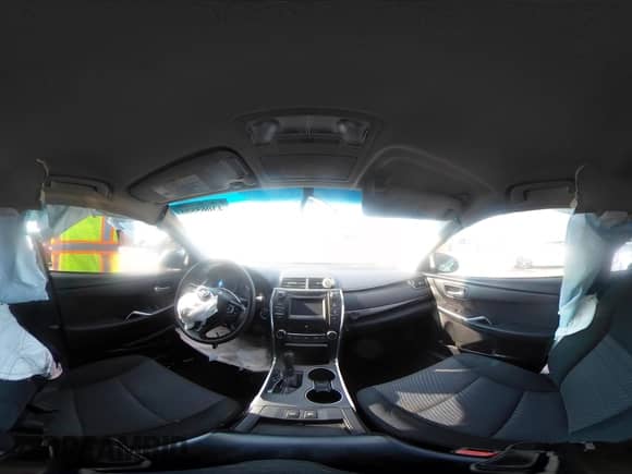 2017 Toyota Camry Hybrid LE z VIN 4T1BD1FK0HU222078, wystawiony jako IAAI lot #43065553 z przebiegiem 141 297 mil mil oraz . Historia ofert i sprzedaży dostępna na DreamBid. Obrazek 18.