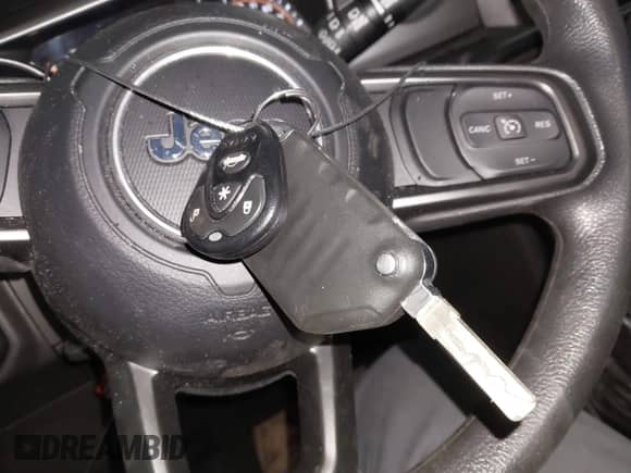 2022 Jeep Wrangler Unlimited Sport с VIN 1C4HJXDG0NW117632, выставлен на аукционе IAAI как лот 41185850 с пробегом 18 298 миль миль и . История ставок и продаж доступна на DreamBid. Изображение 11.