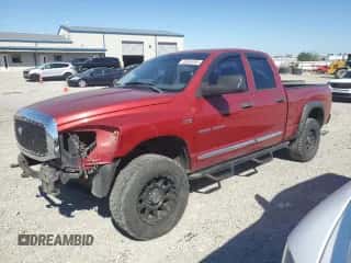 2006 Dodge 1500 SLT z VIN 1D7HU18276S608863, wystawiony jako Copart lot #85594065 z przebiegiem 240 519 mil mil oraz Szkoda całkowita • Salvage title. Historia ofert i sprzedaży dostępna na DreamBid. Obrazek 1.