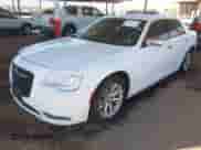 2016 Chrysler 300 C с VIN 2C3CCAEG2GH161220, выставлен на аукционе IAAI как лот 42817437 с пробегом 111 000 миль миль и . История ставок и продаж доступна на DreamBid. Изображение 2.