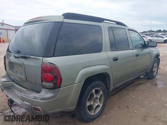 2004 Chevrolet TrailBlazer EXT LS с VIN 1GNES16S346215297, выставлен на аукционе IAAI как лот 42611010 с пробегом 224 453 миль миль и . История ставок и продаж доступна на DreamBid. Изображение 4.
