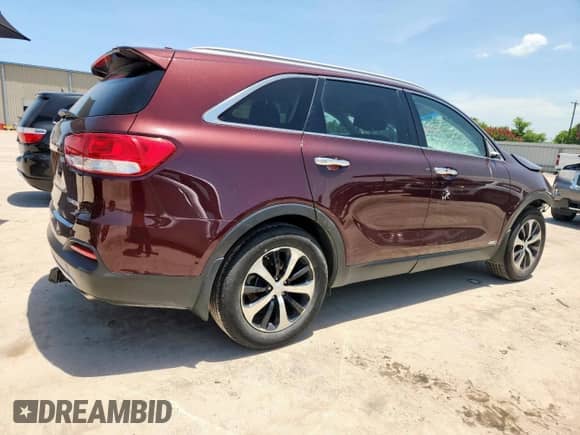 2017 Kia Sorento EX с VIN 5XYPHDA1XHG277458, выставлен на аукционе Copart как лот 65332865 с пробегом 106 682 миль миль и Списание • Salvage title. История ставок и продаж доступна на DreamBid. Изображение 3.