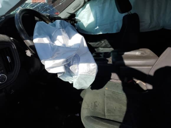 2019 GMC Sierra 1500 with VIN 1GTR9AEF3KZ283198, listed as a Copart auction lot 77633344 with Not provided miles and Salvage title. Bid and sale history available at DreamBid. Image 7.