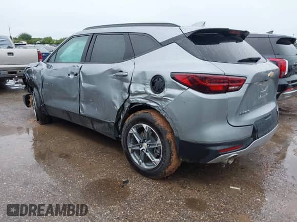 2024 Chevrolet Blazer LT with VIN 3GNKBCR44RS277550, listed as a IAAI auction lot 42478520 with 26,798 mi miles and . Bid and sale history available at DreamBid. Image 3.