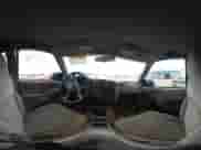 2000 Chevrolet S-10 LS ZR2 z VIN 1GCCT19W6Y8135045, wystawiony jako IAAI lot #42186941 z przebiegiem 168 145 mil mil oraz . Historia ofert i sprzedaży dostępna na DreamBid. Obrazek 18.