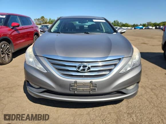 2014 Hyundai Sonata SE с VIN 5NPEC4AB6EH932346, выставлен на аукционе Copart как лот 80458635 с пробегом 121 024 миль миль и Чистый • Clean title. История ставок и продаж доступна на DreamBid. Изображение 5.