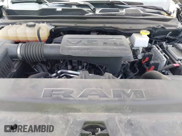 2022 Ram 1500 Big Horn z VIN 1C6RRFFG3NN258356, wystawiony jako IAAI lot #42181879 z przebiegiem 72 696 mil mil oraz . Historia ofert i sprzedaży dostępna na DreamBid. Obrazek 10.