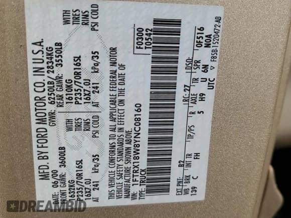 2000 Ford F-150 XL with VIN 1FTRX18W8YNC08160, listed as a Copart auction lot 58671935 with 231,266 mi miles and Clean title. Bid and sale history available at DreamBid. Image 13.