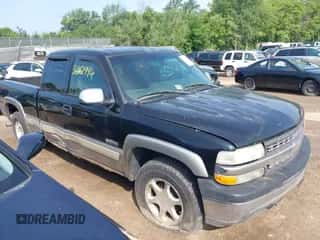 2002 Chevrolet Silverado 1500 LS с VIN 2GCEK19T921400648, выставлен на аукционе IAAI как лот 36962994 с пробегом 283 290 миль миль и . История ставок и продаж доступна на DreamBid. Изображение 1.