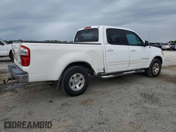 2006 Toyota Tundra SR5 z VIN 5TBET34146S544419, wystawiony jako Copart lot #71129965 z przebiegiem 148 612 mil mil oraz Czysty tytuł • Clean title. Historia ofert i sprzedaży dostępna na DreamBid. Obrazek 3.