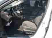 2023 Mitsubishi Outlander SE z VIN JA4J3UA86PZ017098, wystawiony jako Copart lot #71611165 z przebiegiem 65 328 mil mil oraz Szkoda całkowita • Salvage title. Historia ofert i sprzedaży dostępna na DreamBid. Obrazek 7.