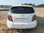 2016 Chevrolet Sonic LS с VIN 1G1JA6SH0G4147051, выставлен на аукционе Copart как лот 69433895 с пробегом 136 950 миль миль и Чистый • Clean title. История ставок и продаж доступна на DreamBid. Изображение 6.