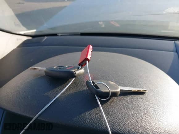 2006 Honda Accord EX-L z VIN 1HGCM82736A008883, wystawiony jako IAAI lot #41391973 z przebiegiem 191 219 mil mil oraz . Historia ofert i sprzedaży dostępna na DreamBid. Obrazek 11.