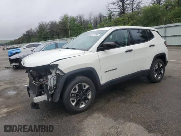 2017 Jeep Compass Sport with VIN 3C4NJDAB4HT667078, listed as a Copart auction lot 59717965 with 59,785 mi miles and Salvage title. Bid and sale history available at DreamBid. Image 1.