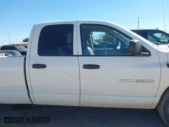 2003 Dodge 2500 ST с VIN 3D7KA28673G732934, выставлен на аукционе IAAI как лот 41419224 с пробегом 364 274 миль миль и . История ставок и продаж доступна на DreamBid. Изображение 14.