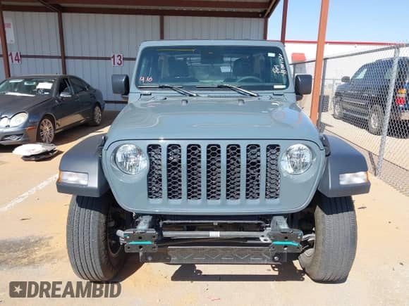 2024 Jeep Wrangler Sport S z VIN 1C4PJXAN0RW136539, wystawiony jako IAAI lot #42007720 z przebiegiem 25 494 mil mil oraz . Historia ofert i sprzedaży dostępna na DreamBid. Obrazek 12.