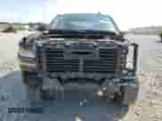 2017 Chevrolet Silverado 1500 LT z VIN 3GCUKREC1HG258005, wystawiony jako Copart lot #81037455 z przebiegiem 144 130 mil mil oraz Szkoda całkowita • Salvage title. Historia ofert i sprzedaży dostępna na DreamBid. Obrazek 5.