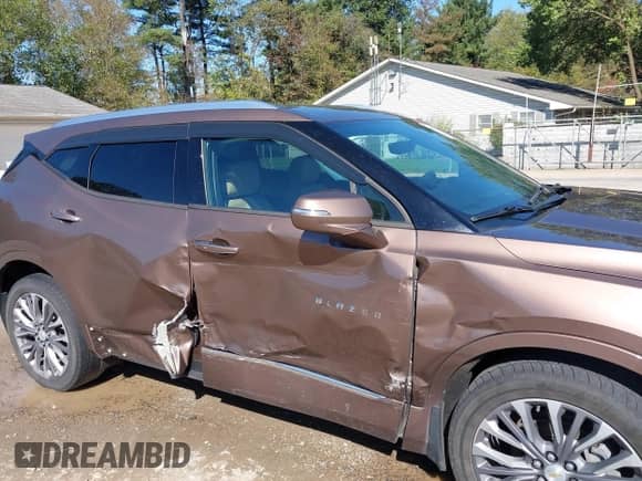 2019 Chevrolet Blazer Premier с VIN 3GNKBKRS7KS670795, выставлен на аукционе IAAI как лот 43411668 с пробегом 58 353 миль миль и . История ставок и продаж доступна на DreamBid. Изображение 6.