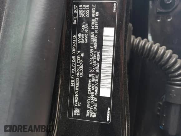 2018 Volvo S60 Inscription с VIN LYV402HK8JB166323, выставлен на аукционе Copart как лот 76267414 с пробегом 145 427 миль миль и Списание • Salvage title. История ставок и продаж доступна на DreamBid. Изображение 14.