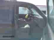 2003 Chevrolet Suburban LT с VIN 3GNGC26U13G199630, выставлен на аукционе IAAI как лот 42344884 с пробегом 232 827 миль миль и . История ставок и продаж доступна на DreamBid. Изображение 5.