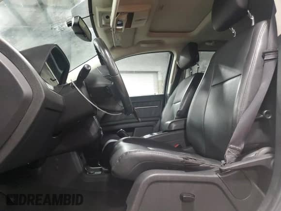 2010 Dodge Journey R/T с VIN 3D4PH9FVXAT244759, выставлен на аукционе Copart как лот 65741795 с пробегом 206 671 миль миль и Списание • Salvage title. История ставок и продаж доступна на DreamBid. Изображение 7.