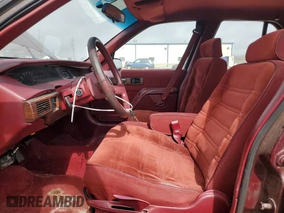 1993 Chevrolet Lumina с VIN 2G1WL54T5P9265380, выставлен на аукционе Copart как лот 45610055 с пробегом 90 273 миль миль и Чистый • Clean title. История ставок и продаж доступна на DreamBid. Изображение 7.