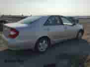 2002 Toyota Camry XLE with VIN 4T1BF32K22U541968, listed as a Copart auction lot 83992485 with 199,547 mi miles and Salvage title. Bid and sale history available at DreamBid. Image 3.