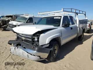2006 Chevrolet Silverado 3500 z VIN 1GBHC39D96E241010, wystawiony jako Copart lot #88733905 z przebiegiem Nie podano mil oraz Szkoda całkowita • Salvage title. Historia ofert i sprzedaży dostępna na DreamBid. Obrazek 1.