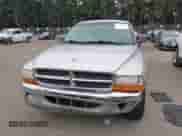 2004 Dodge Dakota SLT with VIN 1D7GL42K14S590088, listed as a IAAI auction lot 43106528 with 146,441 mi miles and . Bid and sale history available at DreamBid. Image 12.
