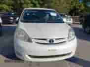 2009 Toyota Sienna XLE with VIN 5TDZK22CX9S232491, listed as a IAAI auction lot 43389674 with 298,733 mi miles and . Bid and sale history available at DreamBid. Image 12.