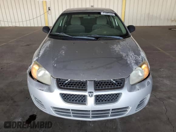 2004 Dodge Stratus SXT with VIN 1B3EL46X44N302796, listed as a Copart auction lot 71885804 with 293,436 mi miles and Clean title. Bid and sale history available at DreamBid. Image 5.