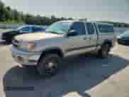2002 Toyota Tundra SR5 z VIN 5TBRN34102S254202, wystawiony jako Copart lot #71814075 z przebiegiem 167 582 mil mil oraz Szkoda całkowita • Salvage title. Historia ofert i sprzedaży dostępna na DreamBid. Obrazek 1.