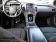 2015 Chevrolet Volt z VIN 1G1RA6E40FU104825, wystawiony jako Copart lot #39701173 z przebiegiem 192 453 mil mil oraz . Historia ofert i sprzedaży dostępna na DreamBid. Obrazek 8.