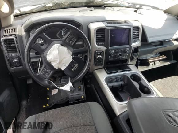 2018 Ram 1500 Big Horn z VIN 1C6RR7LG3JS170915, wystawiony jako Copart lot #67902965 z przebiegiem 110 996 mil mil oraz Nie do naprawy • Non repairable. Historia ofert i sprzedaży dostępna na DreamBid. Obrazek 8.