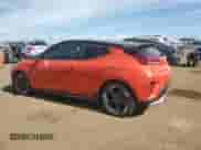 2019 Hyundai Veloster Turbo R-Spec z VIN KMHTH6AB3KU019366, wystawiony jako Copart lot #57857645 z przebiegiem 118 591 mil mil oraz Czysty tytuł • Clean title. Historia ofert i sprzedaży dostępna na DreamBid. Obrazek 2.