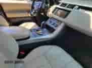 2014 Land Rover Range Rover Sport HSE z VIN SALWR2VF0EA306277, wystawiony jako IAAI lot #42176227 z przebiegiem 91 241 mil mil oraz . Historia ofert i sprzedaży dostępna na DreamBid. Obrazek 5.