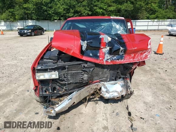 1996 GMC Sierra 1500 с VIN 1GTEC14R1TZ524074, выставлен на аукционе Copart как лот 62383275 с пробегом 420 358 миль миль и Списание • Salvage title. История ставок и продаж доступна на DreamBid. Изображение 5.