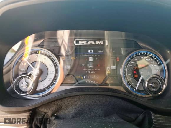 2019 Ram 1500 Limited z VIN 1C6RREHT6KN641546, wystawiony jako Copart lot #80763215 z przebiegiem 130 048 mil mil oraz Szkoda całkowita • Salvage title. Historia ofert i sprzedaży dostępna na DreamBid. Obrazek 9.