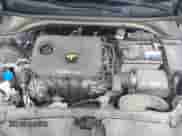 2018 Hyundai Elantra SEL z VIN 5NPD84LF0JH268097, wystawiony jako IAAI lot #42530586 z przebiegiem 131 808 mil mil oraz . Historia ofert i sprzedaży dostępna na DreamBid. Obrazek 10.