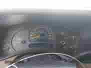 2003 Chevrolet Silverado 2500HD LS с VIN 1GCHK23183F107442, выставлен на аукционе IAAI как лот 42514591 с пробегом 160 590 миль миль и . История ставок и продаж доступна на DreamBid. Изображение 7.