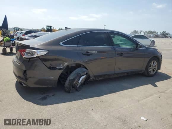 2017 Hyundai Sonata 2.4L with VIN 5NPE24AFXHH538200, listed as a Copart auction lot 57894325 with 93,186 mi miles and Salvage title. Bid and sale history available at DreamBid. Image 3.