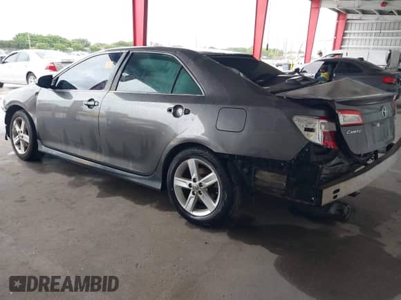 2013 Toyota Camry L с VIN 4T1BF1FK1DU693175, выставлен на аукционе IAAI как лот 43098060 с пробегом 135 795 миль миль и . История ставок и продаж доступна на DreamBid. Изображение 3.