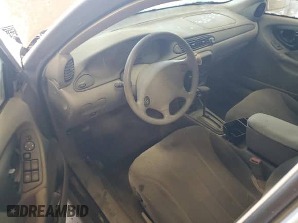 2005 Chevrolet Malibu Classic с VIN 1G1ND52F15M161040, выставлен на аукционе Copart как лот 68928105 с пробегом Не указан миль и На запчасти • Non repairable. История ставок и продаж доступна на DreamBid. Изображение 8.